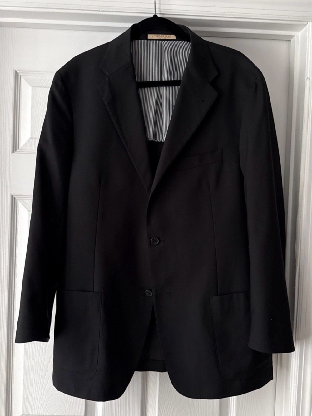 Corneliani Men’s 100% Virgin Wool 2-Button Blazer Black • Italy • 44R US | 54 EU
